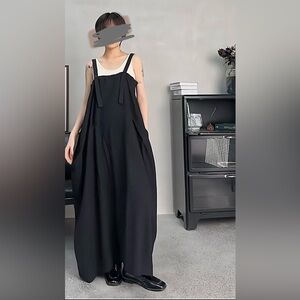 Y's by Yohji Yamamoto Black Square-Neck linen Dress